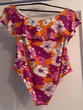ModCloth Tropical Floral Bodysuit